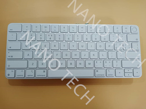 Magic Keyboard A2449 usado con Touch ID varios colores - Product Image 2