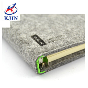 Записная книжка из биоразлагаемого войлока ISO BSCI с эластичным шнуром - Product Image 6