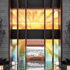 Alta risoluzione 90% trasmissione della luce LED pannelli di visualizzazione trasparenti schermi a LED per applicazioni in vetro per interni - Product Image 4