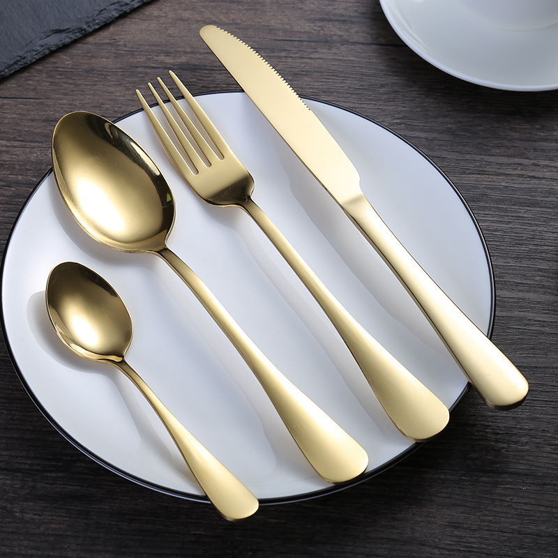 Four piece set gold