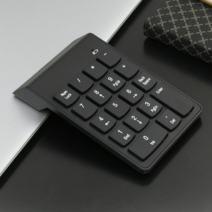 Notebook Wireless 2,4 GHzKeyboard Teclado numérico portátil Tijera Diseño de teclado Sistema de caja registradora - Product Image 1