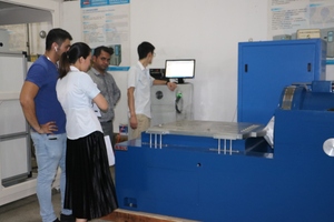 Máquina de prueba de vibración de transporte de simulación para prueba de batería - Product Image 5
