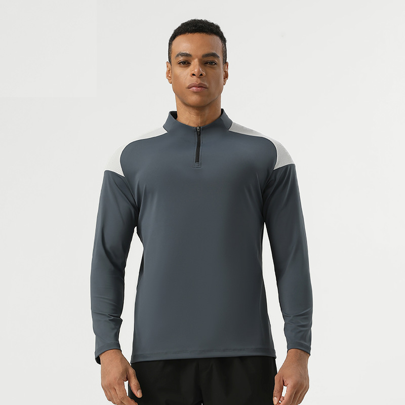 สีเทาอมน้ำเงินเข้ม