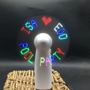 Mini portátil, práctico Led, mensaje personalizado, ventilador de batería, pantalla Led programable, programa eléctrico de mano, ventilador, regalos para invitados