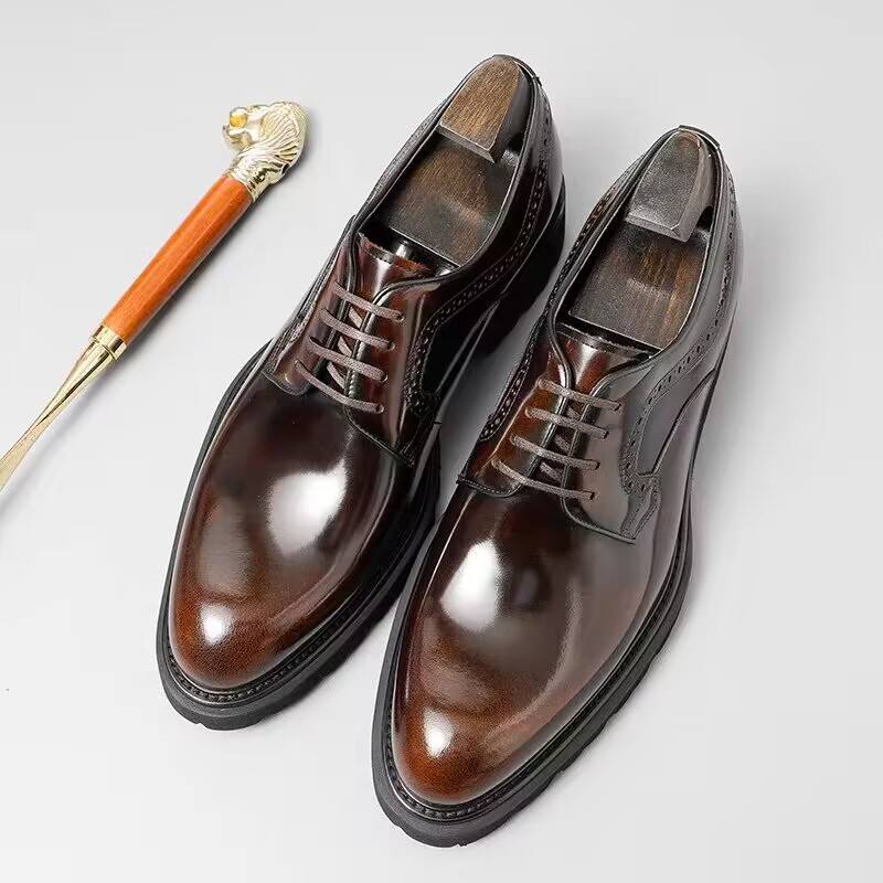 สีน้ำตาล