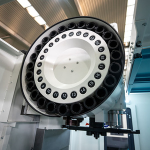 Tornio per tornitura di metalli di precisione DMTG VMC850 programmazione per tornio CNC a 3 assi con grandi funzioni tornio di lavorazione