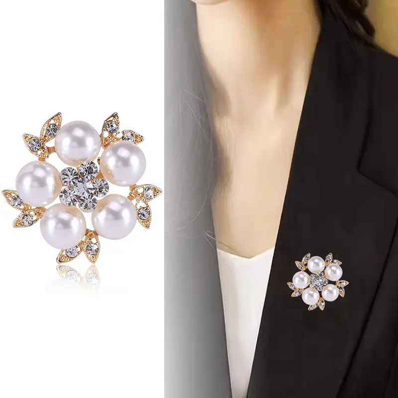 Korean alloy pearl studded flower brooch fashion temperament women's clothing accessories brooch anti stray pin