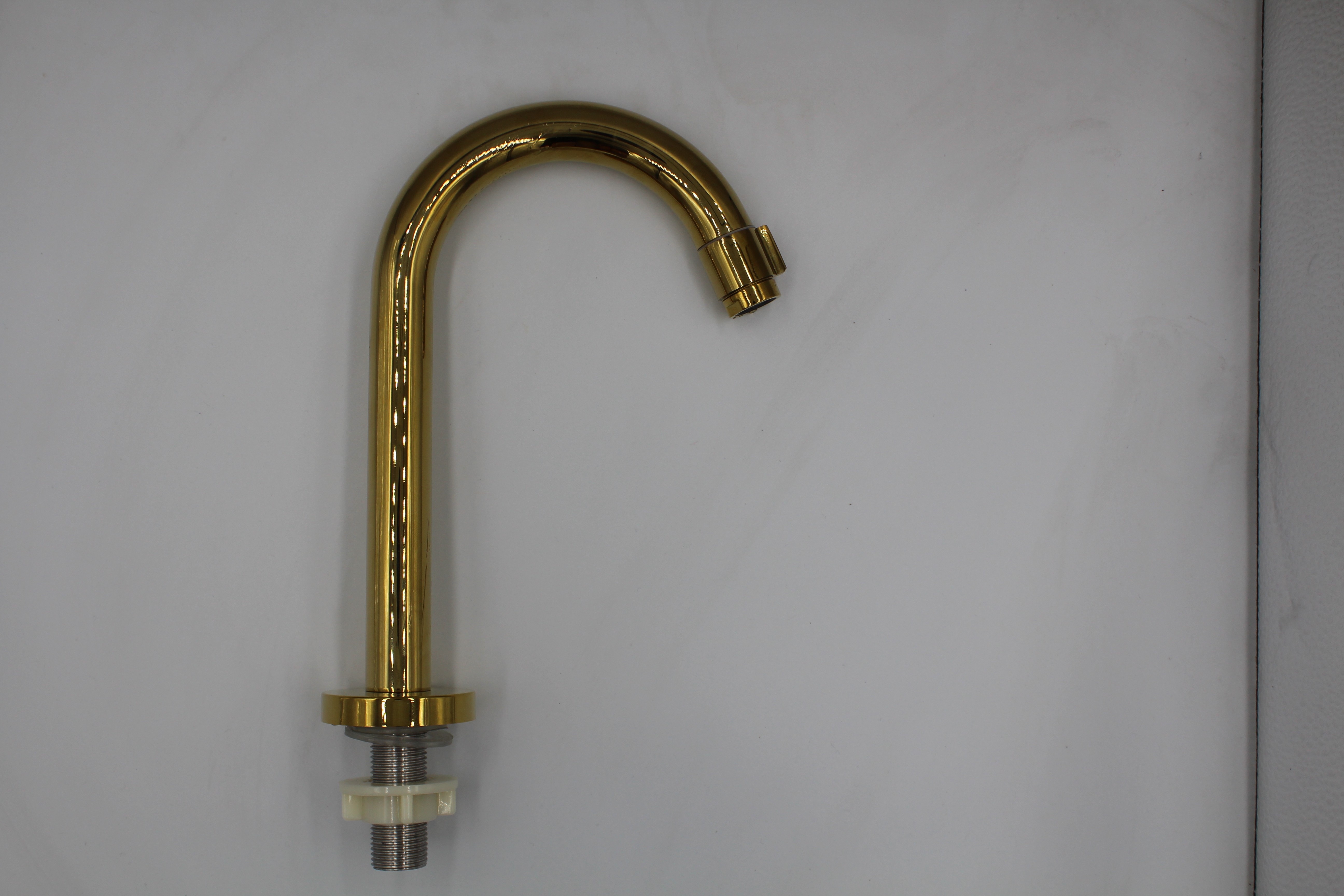 HOT SELLING CLASSIC GOLDEN SINGLE COLD FAUCET IN BRAZIL