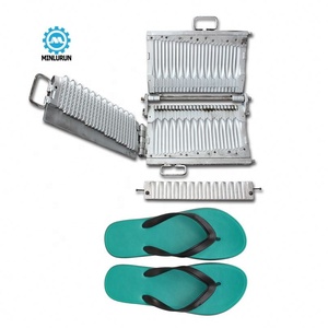 Đoạn 2020 Bán Chạy Nhất Thời Trang Không Thấm Nước Đi Bộ Đường Phố Sandal Vamp V Dây Đeo Khuôn Cao Su Dép Cao Su Dây Đeo Trên Khuôn - Product Image 4