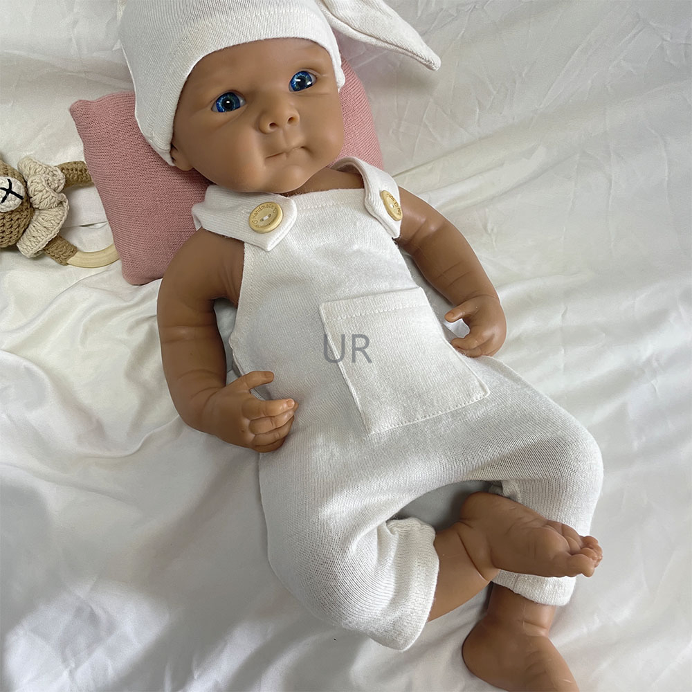 เด็กผู้หญิงที่ไม่ได้ทาสี # 4