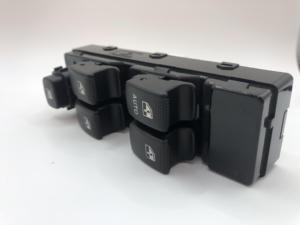 Power Window Main Control Switch <strong>93570</strong>-3D111 for Hyundai - Product Image 2