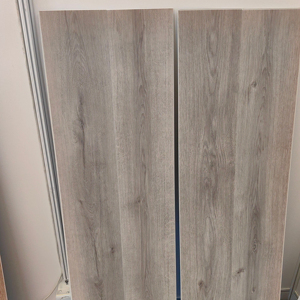 高級ビニールフローリングLVT 6 "x 48" 7 "x 48" x 48 "自己接着PVCグレーウッドSPC連動クリック防水高級グラフィックデザイン - Product Image 3