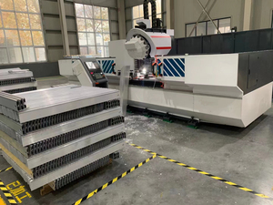 Máquina CNC de aluminio de alta precisión, fresadora central de 3 ejes y 4 ejes - Product Image 3