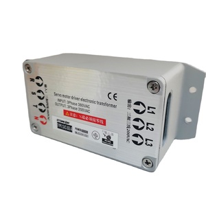 Ingresso trasformatore elettronico 3 fasi 380VAC uscita 200V potenza 6KW SVC 060A Servo trasformatore per macchina CNC - Product Image 1