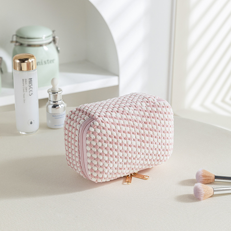 W2502-Pink Dot-Bolso cuadrado pequeño