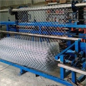 <strong>Automatic</strong> <strong>Hexagonal</strong> <strong>Wire</strong> Mesh Making <strong>Machine</strong> with Reverse Twisting and Ordinary Weaving Featuring Core Motor Component - Product Image 2