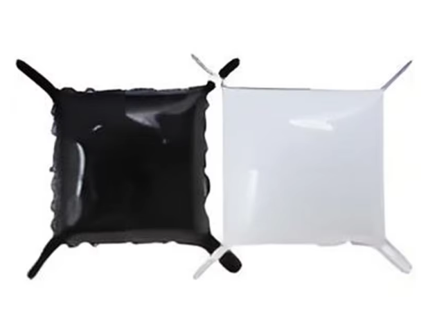 noir + blanc