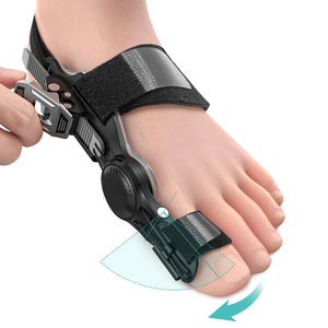 Корректор для женщин и мужчин, улучшенная Регулируемая ортопедическая шина для снятия боли в большом пальце ноги и выпрямления пальцев ног - Product Image 1