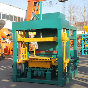 QT4-20 macchina per la produzione di mattoni per la pavimentazione vuota in calcestruzzo per la produzione automatica di blocchi di linea - Product Image 5