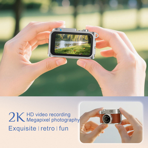 Túi Mini Retro Máy Ảnh 0.96 ''Túi Máy Quay Phim Móc Chìa Khóa Nhỏ Nhất Mặc Dây Buộc Màu Sắc Khác Nhau 2.7K Video Máy Ảnh - Product Image 2