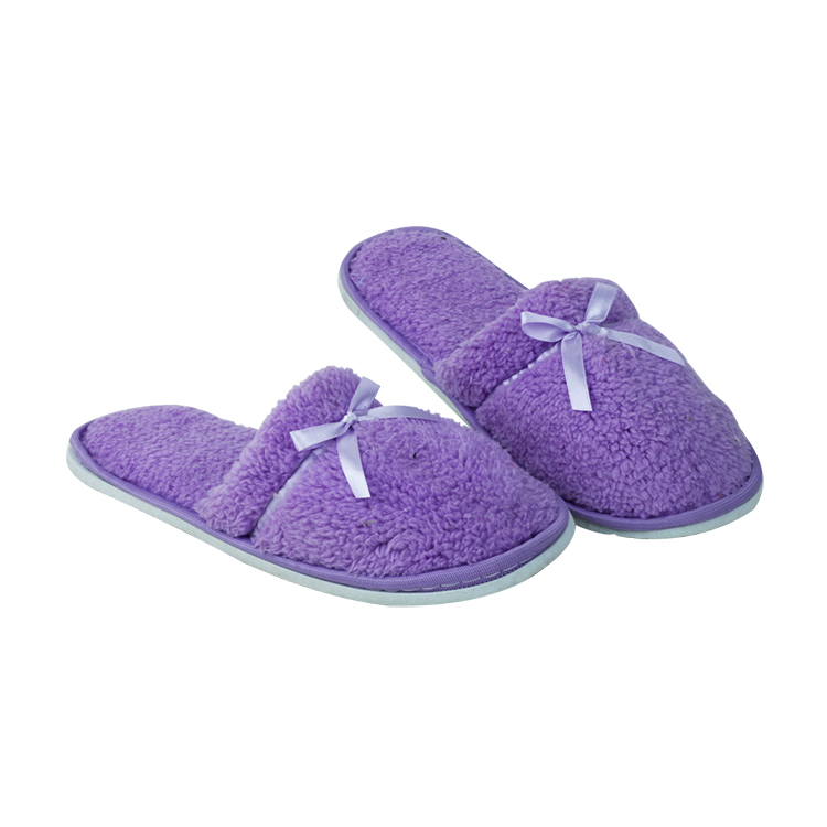 Hot selling nice quality indoor woman man plush home slippers for supermarket