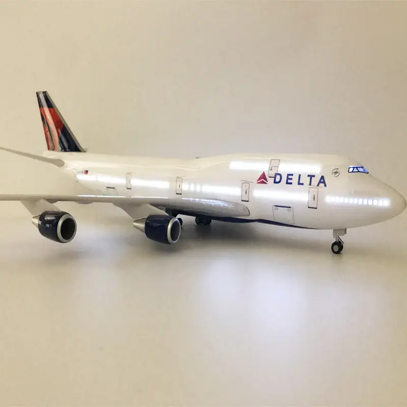 Yüksek kaliteli amerika birleşik devletleri Delta havayolları 47cm kalıp döküm oyuncak uçak modeli oyuncak uçak reçine uçak modelleri