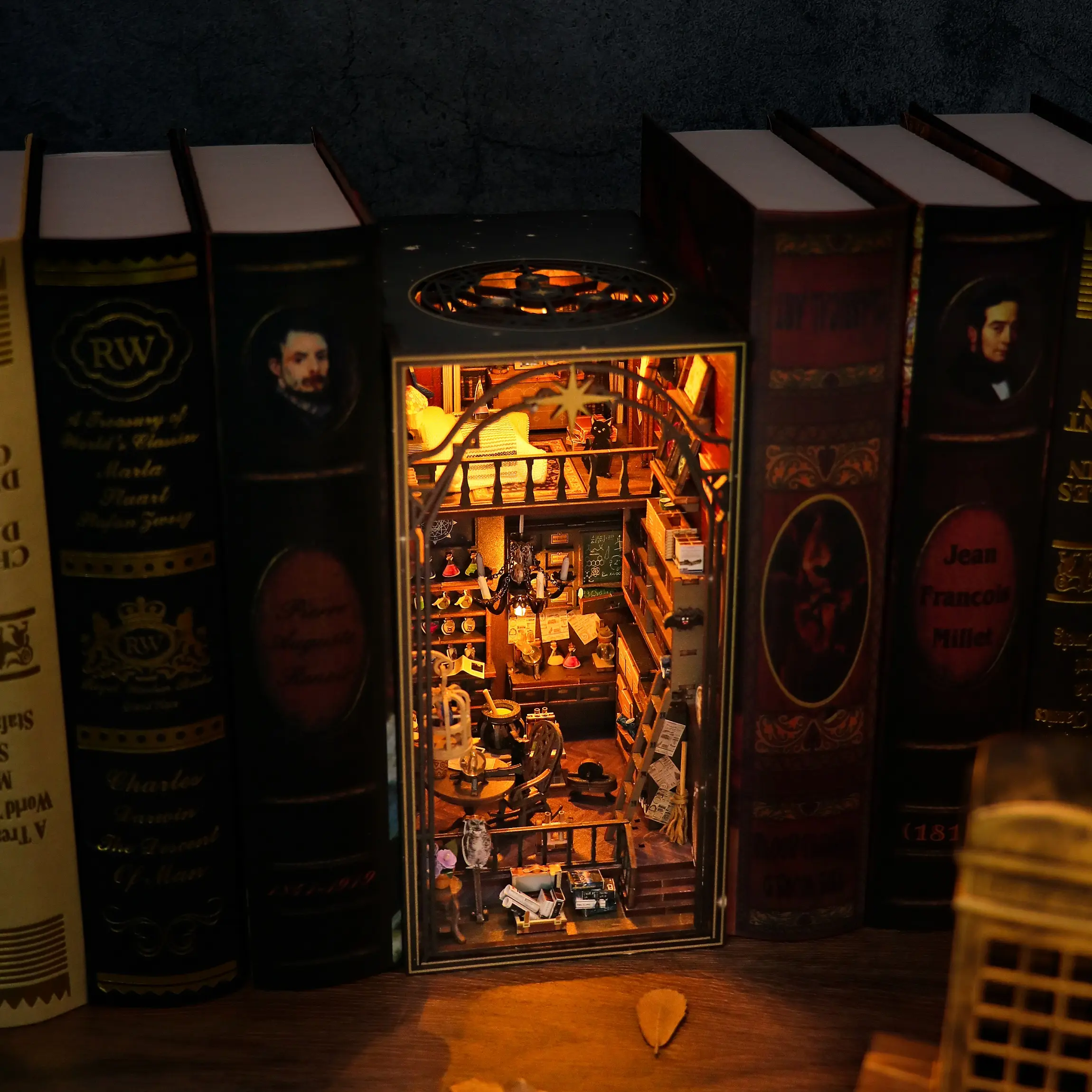 Hongda yeni tasarım M2311 Mira sihirli ev kitap Nook raf eklemek kitap Nooks Diy 3D ahşap bulmaca kitap sonu dekoratif