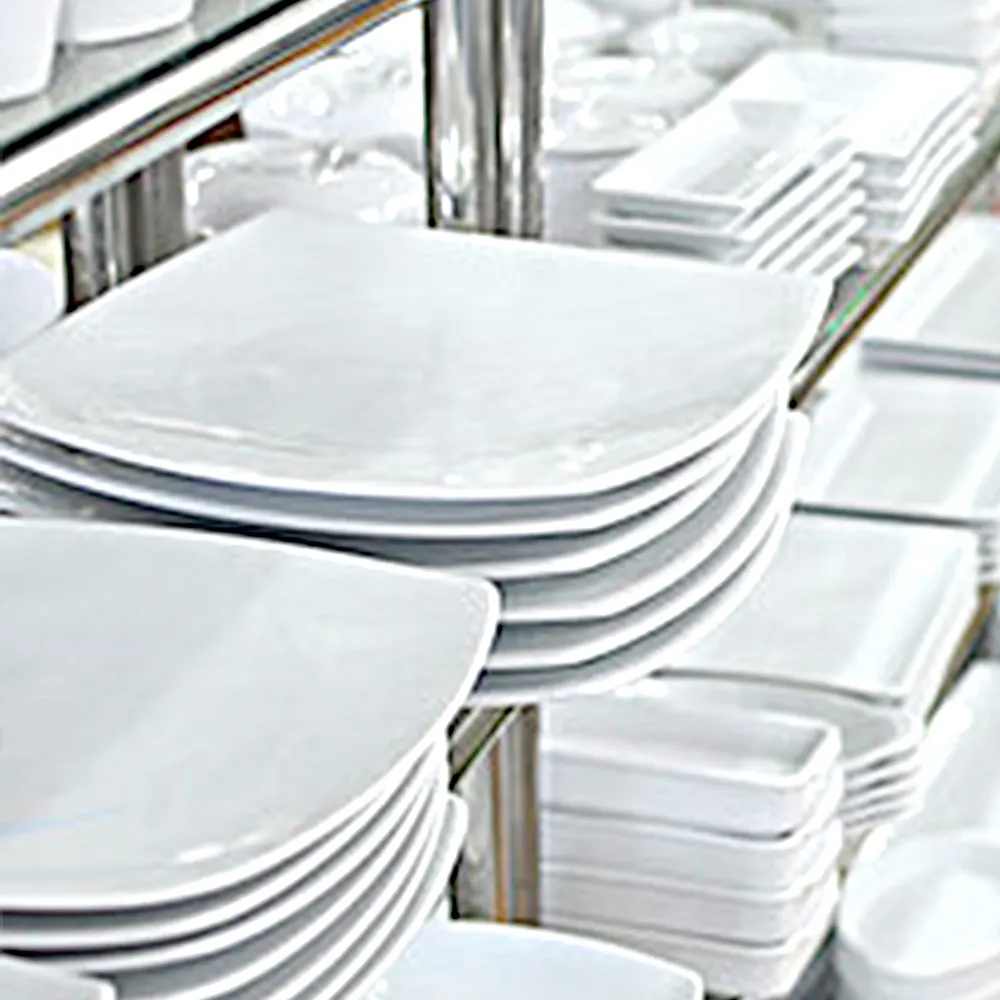 Vendita diretta a buon mercato cucina tutti i piatti da ristorante in ceramica di porcellana bianca set assiette porcelaine blanc vaisselle en gros vrac