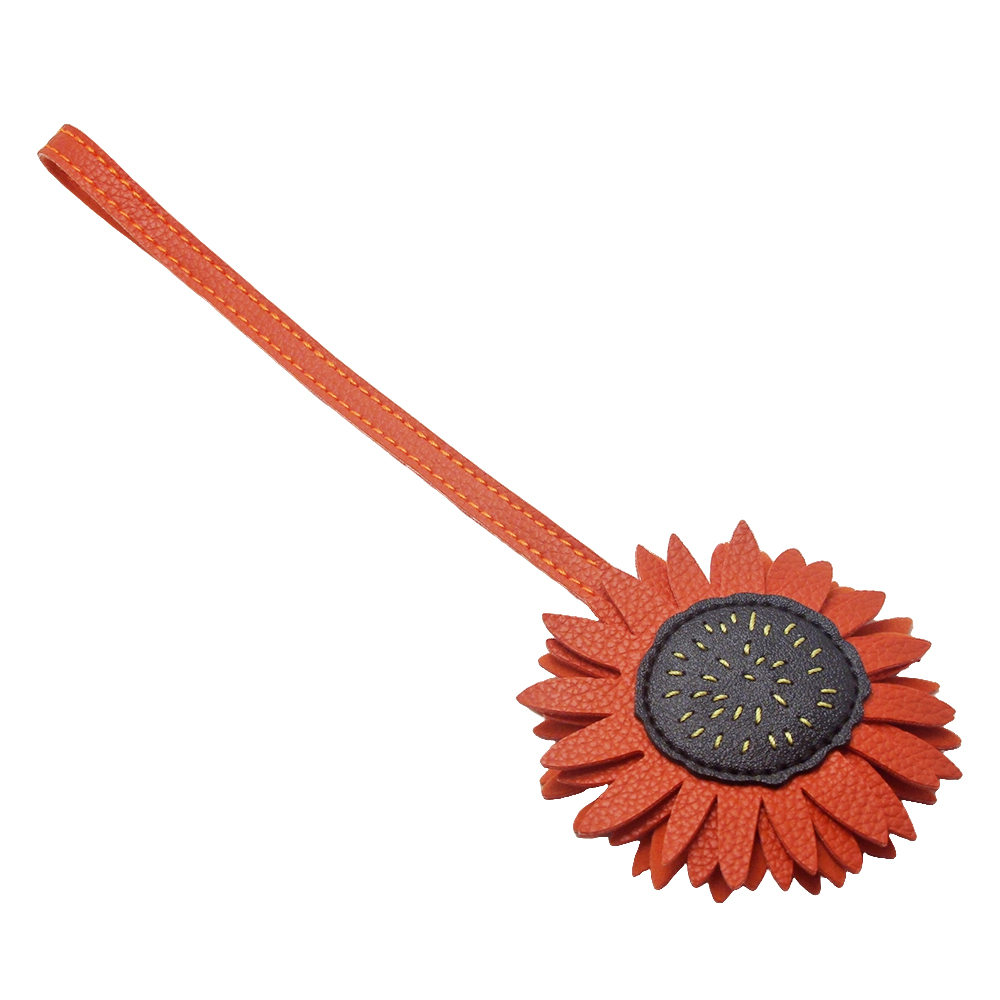 Amuleto de cordón naranja