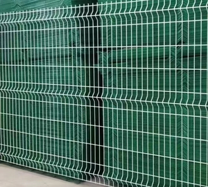 Dreieckiger gebogener Zaunbrett Drei-Bogen-Rangerzaun Kunststoff-Stacheldraht 3D-Zaunnetz