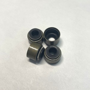 Yüksek kaliteli oto motor vana kapağı ve kök mühür yağı 5Ho-12119-00 yüksek kaliteli otomobil parçaları