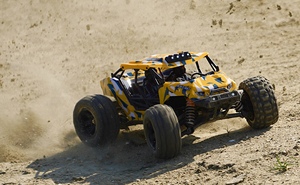 Vehicle High-temperature protection 1: 14 Full Scale 70 <strong>km</strong> <strong>Remote</strong> Control Distance off Road Rc Truck - Product Image 4
