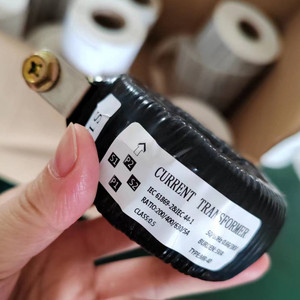 MR tipo classe 1.0 trasformatore di corrente con nucleo ad anello di uscita a correnti Multiple con punto di base di fissaggio 200/400/600/5A - Product Image 4