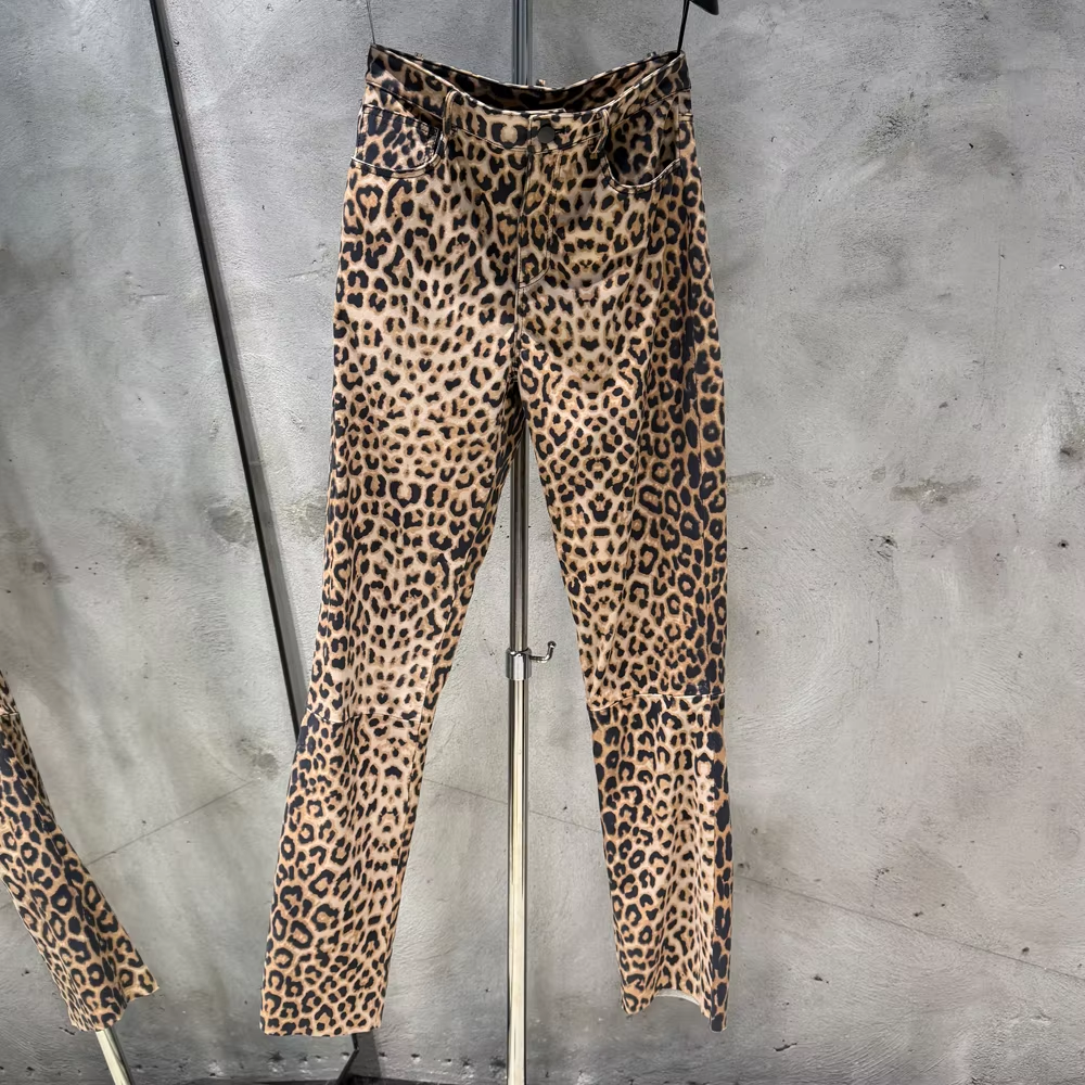 Leopard Black
