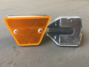 高速公路护栏反射器道路反光轮廓仪护栏道路安全反射器 - Product Image 2