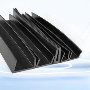 U בצורת <span class=keywords><strong>epdm</strong></span>/pvc רכב גומי קצה רצועות ארון איטום מגן אנטי-התנגשות רצועות מגן נגד התנגשות רצועות גומי מגן