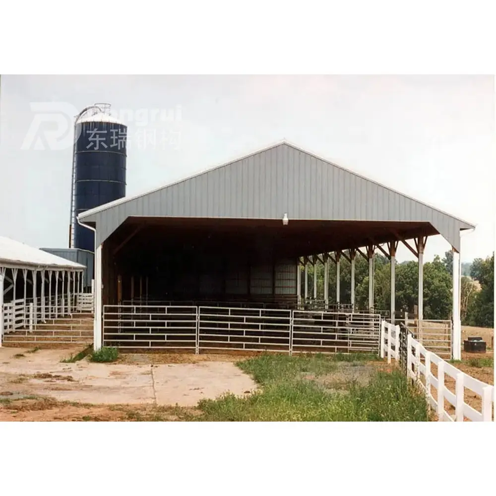 Struttura in acciaio prefabbricata struttura in acciaio per allevamento di bestiame capannone design edificio per la vendita