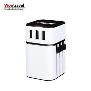 2024カスタムロゴベストセラートラベルアダプターユニバーサルトラベルプラグアダプター2 Usb B Type C屋外用 - Product Image 1