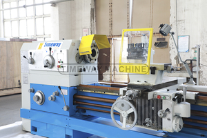 AL-940B Heavy-Duty Horizontal Lathe with Precision Control and Robust Build Sservicio Pesado Para Mecanizado Industrial
