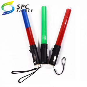คู่มือการจอดรถกลางแจ้ง36ซม. คำสั่ง Led Trafic Wands ทิศทางความปลอดภัยสาธารณะการจราจรมือถือสัญญาณไฟ Batons พร้อมไฟฉาย - Product Image 6