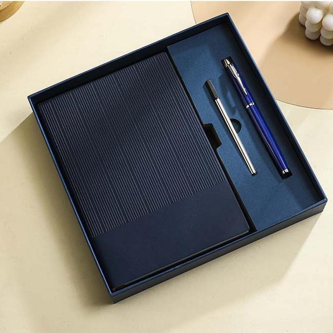 Ensemble de cahiers bleus