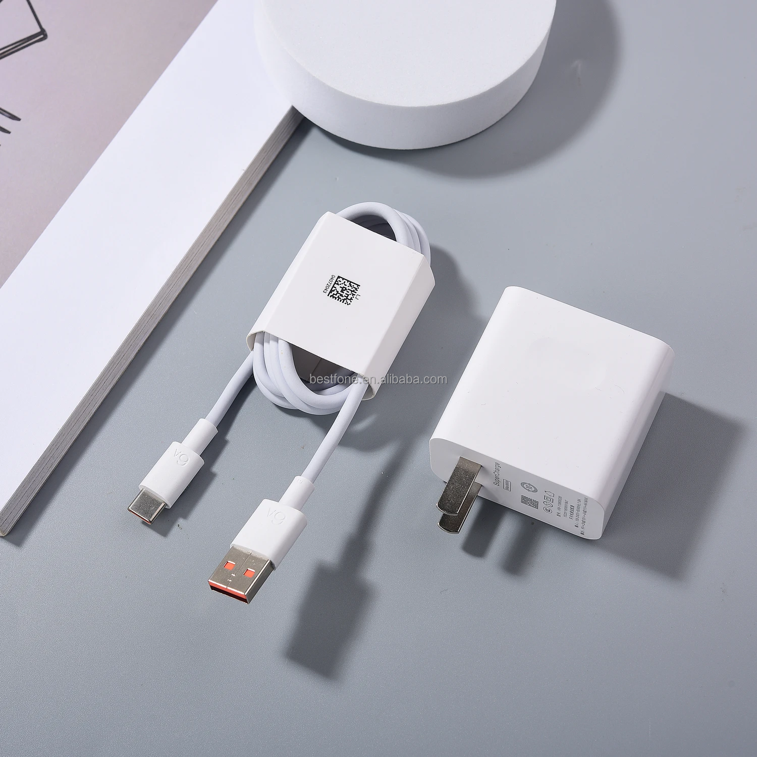 Cargador US de 66W + Cable Blanco