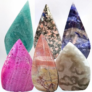 Donghai Wholesale Natural Crystal Sodalite Roae Quartz <strong>Jade</strong> jasper Freefrom Ornament 8 CM Crystal Plam for Healing