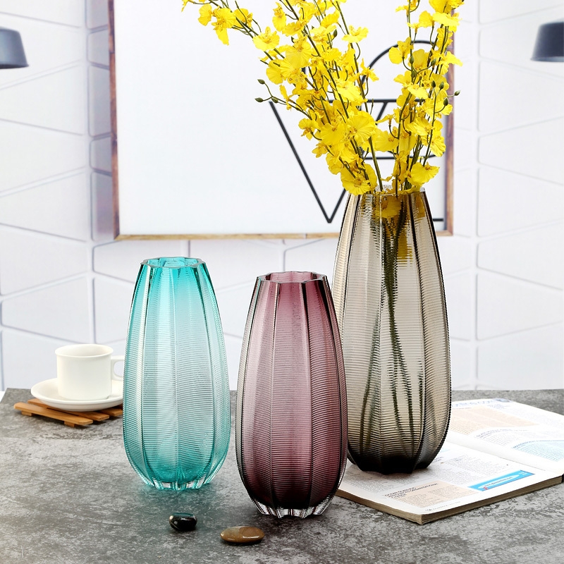 Factory Produced Wholesale Glass Flower Vase for Home Decor