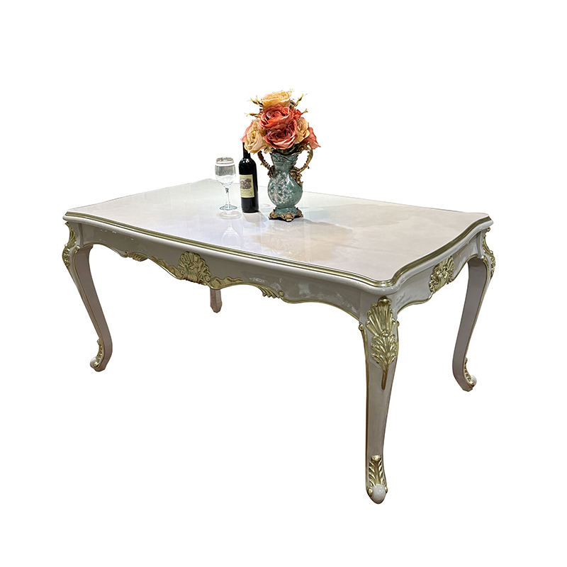 Mesa de comedor cuadrada