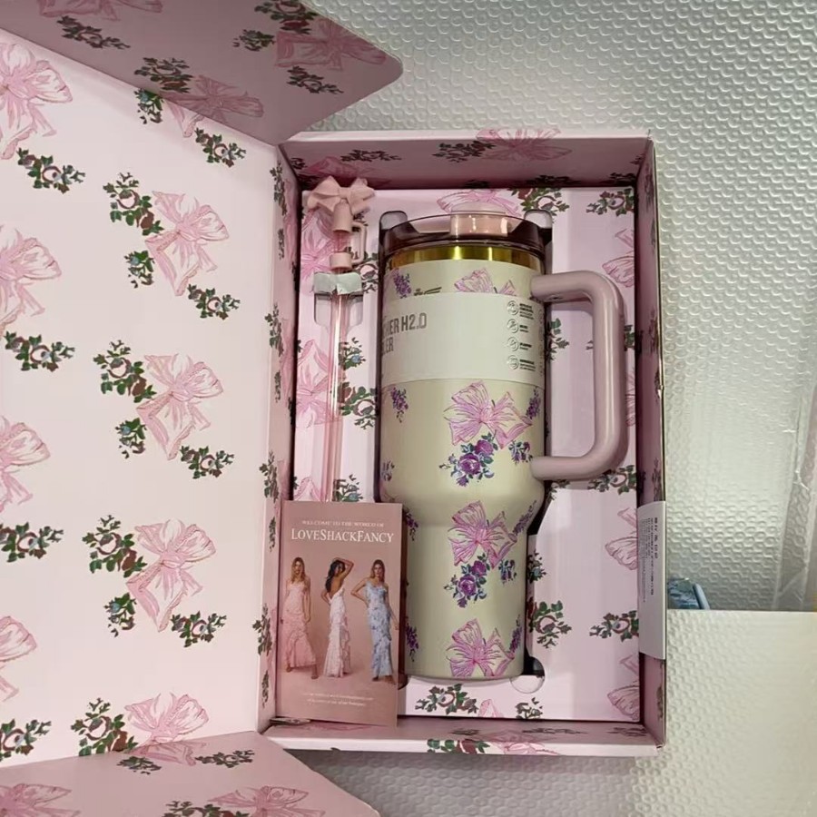 Coffret cadeau noeud rose
