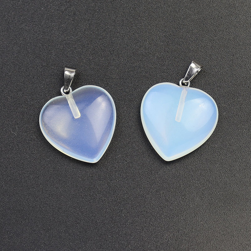 Opalite artificiale