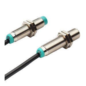 Sensor de proximidad inductivo tipo salida 4MmpNP distancia de trabajo nominal de - Product Image 1