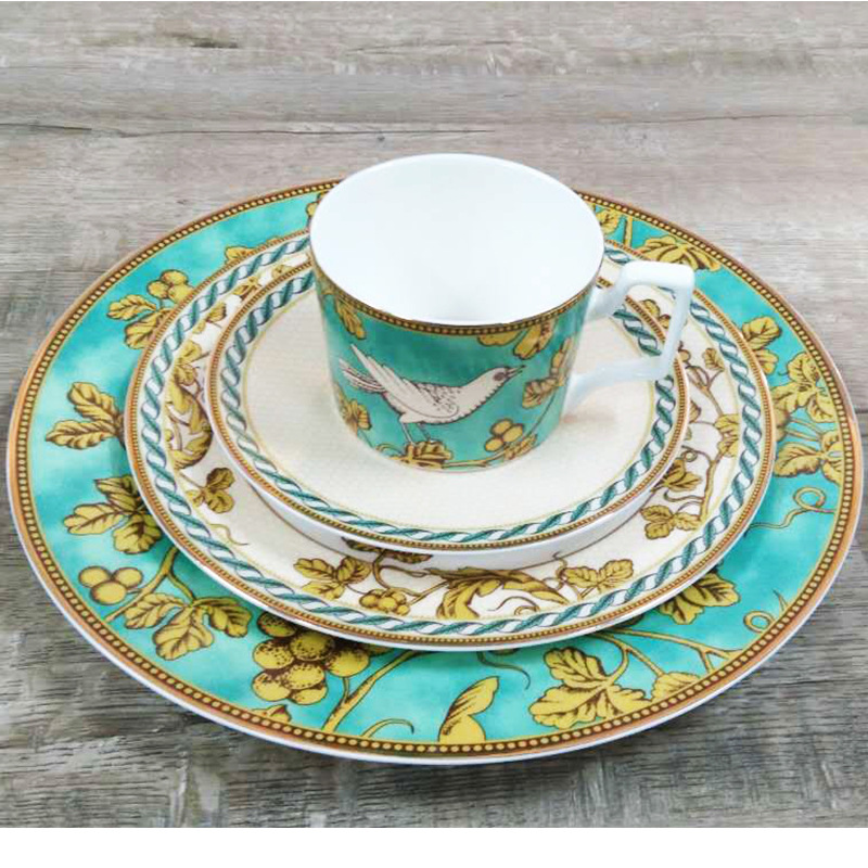 green 4pcs plate