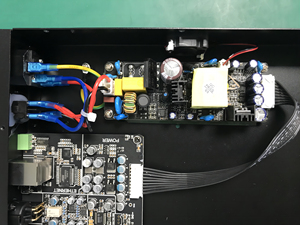 Driverack 2 in 4out sistema di elaborazione Audio processore Audio digitale con <span class=keywords><strong>Display</strong></span> <span class=keywords><strong>LCD</strong></span> Auto EQ